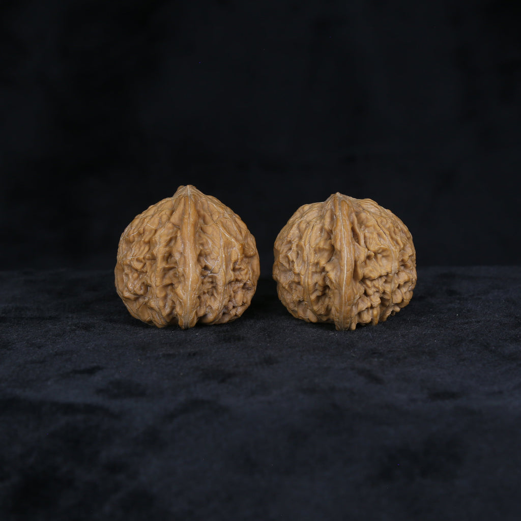 The Muted Zenith Spheres | Mo-Pan Walnut Set 4906