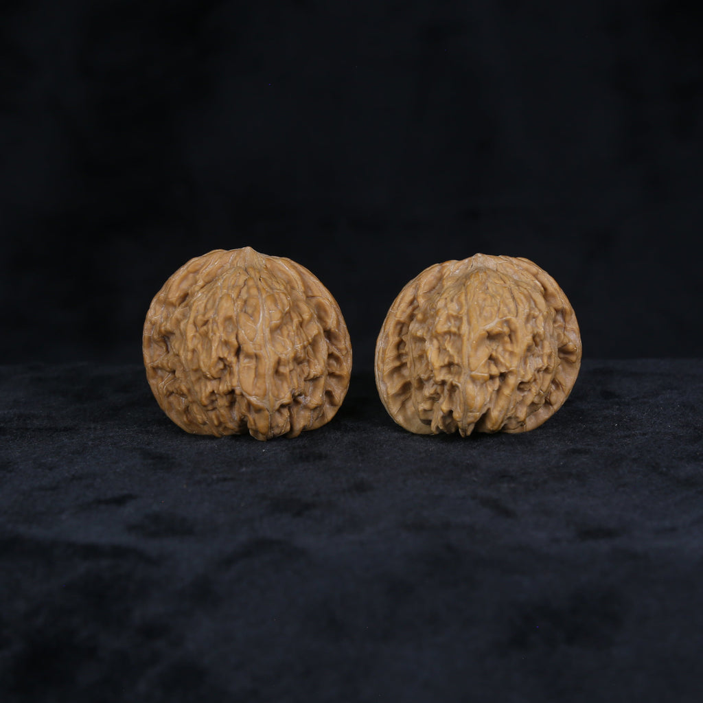 The Muted Zenith Spheres | Mo-Pan Walnut Set 4906