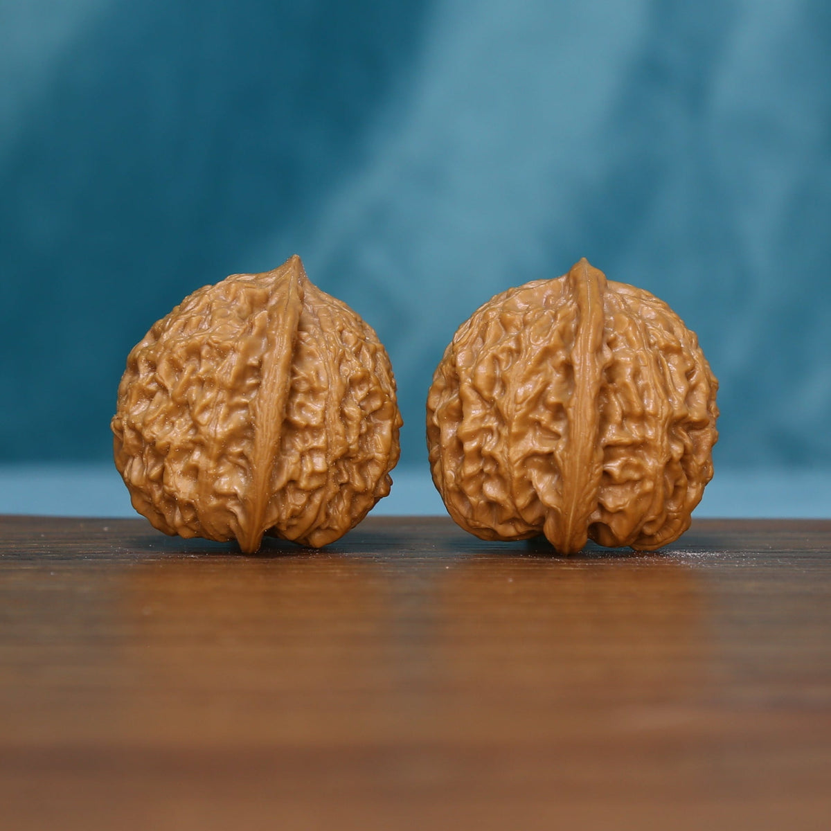 Reverse view of the 5626 wenwan walnut pair with natural ridges
