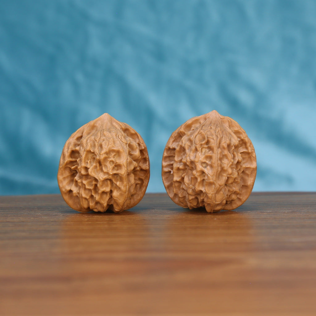The Carved Labyrinth | Ling-Long Walnut Set 4616