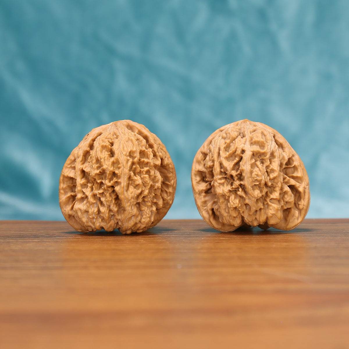 The Fluid Crest | W4930 Wenwan Walnut Set 4930