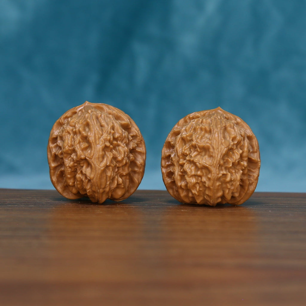 Carved Wenwan Walnut L12 – Two Pieces Front Display, Natural Relief Pattern