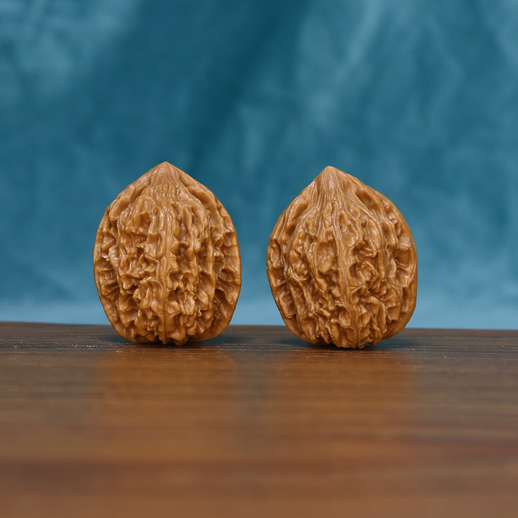 Carved Wenwan Walnut L08 – Two Pieces Front Display, Natural Relief Pattern
