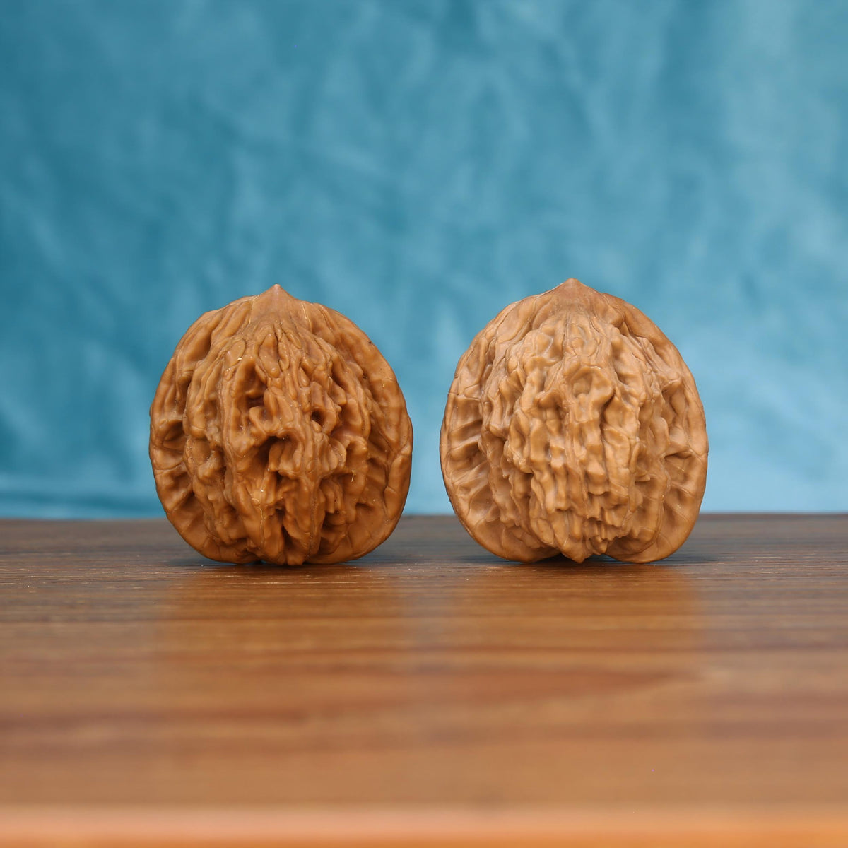 The Sovereign Harvest | Mai-Sui Hu-Tou Walnut Set 7572