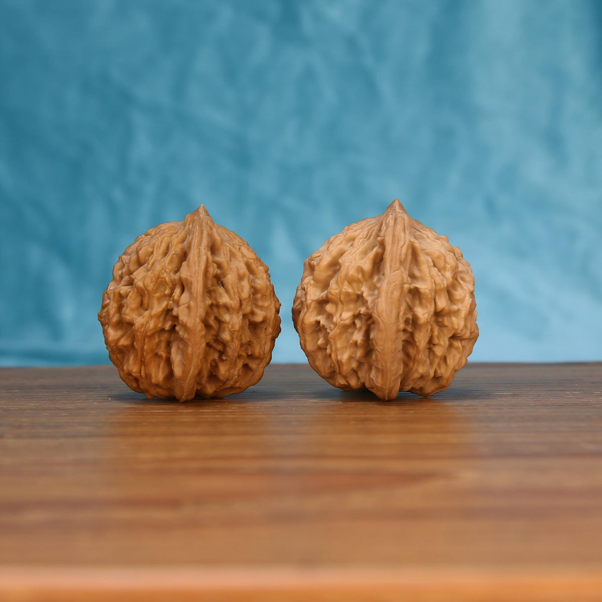 The Sovereign Harvest | Mai-Sui Hu-Tou Walnut Set 7572