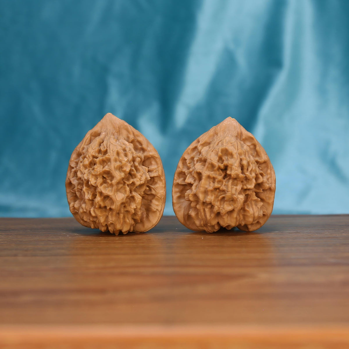 W7563 Guan-Mao walnut duo front view – commanding 28g dense botanical spheres for tactile mindfulness
